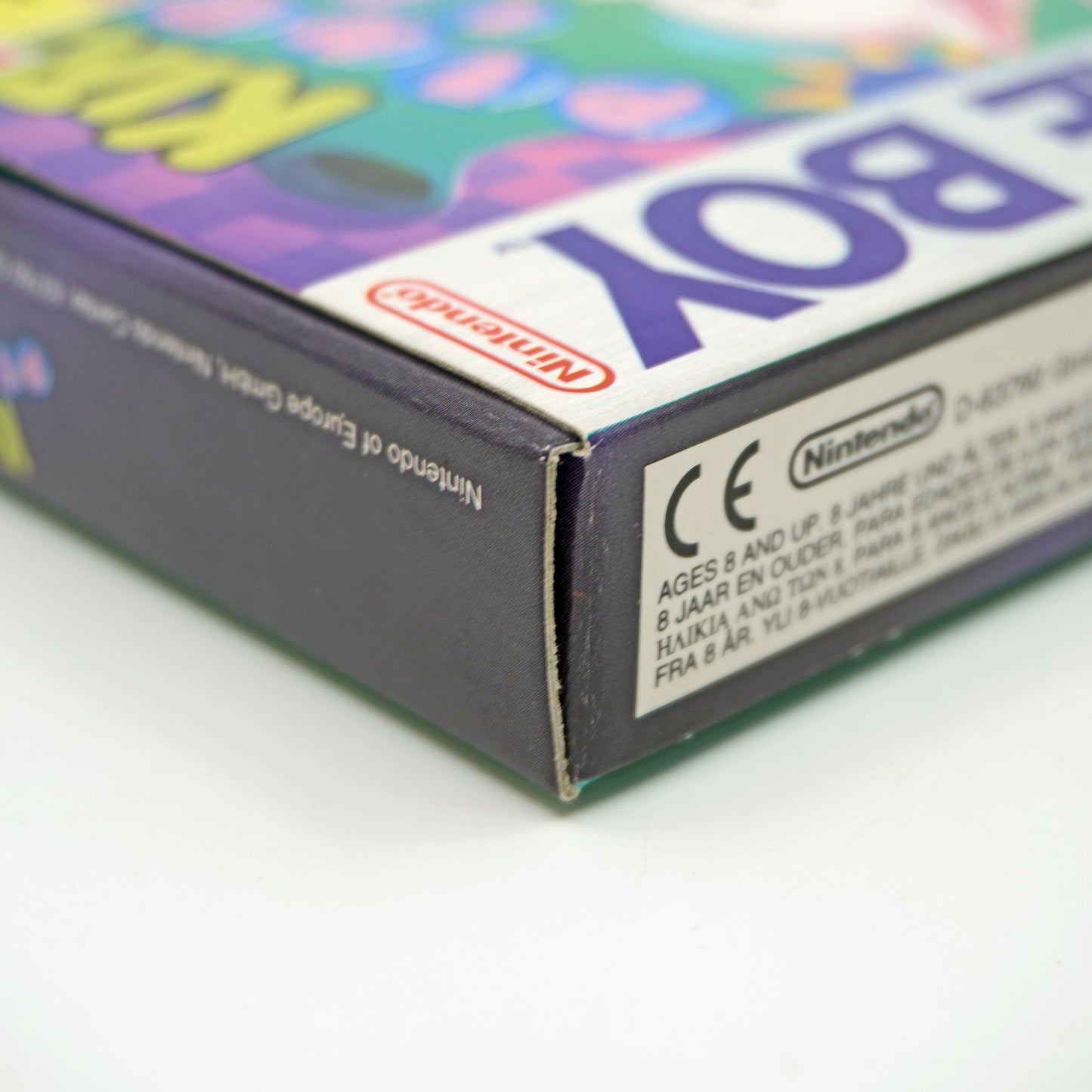 Nahaufnahme von Mängeln an den Ecken - 02