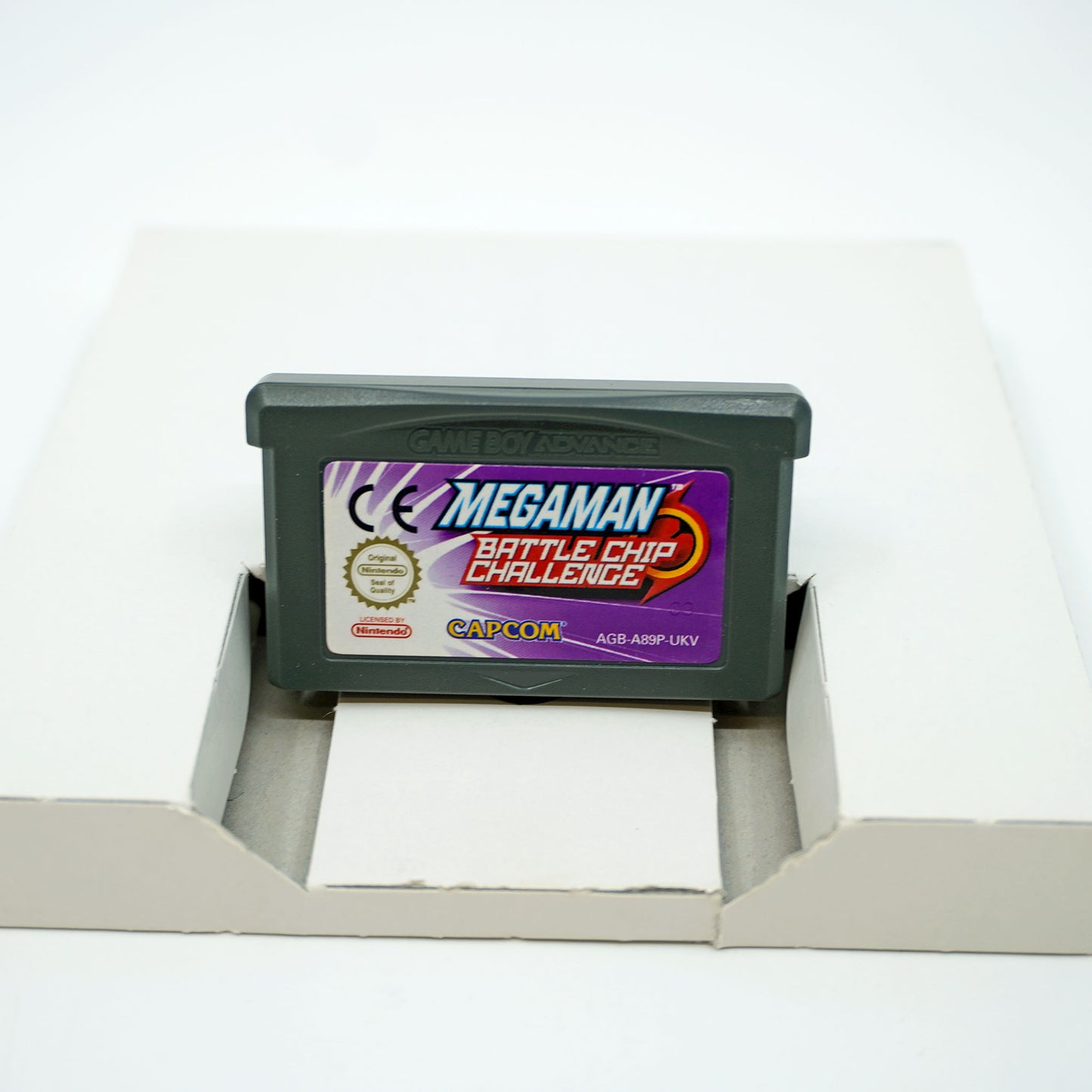 Mega Man Battle Chip Challenge Game Boy Advance Cartridge - Vorderseite