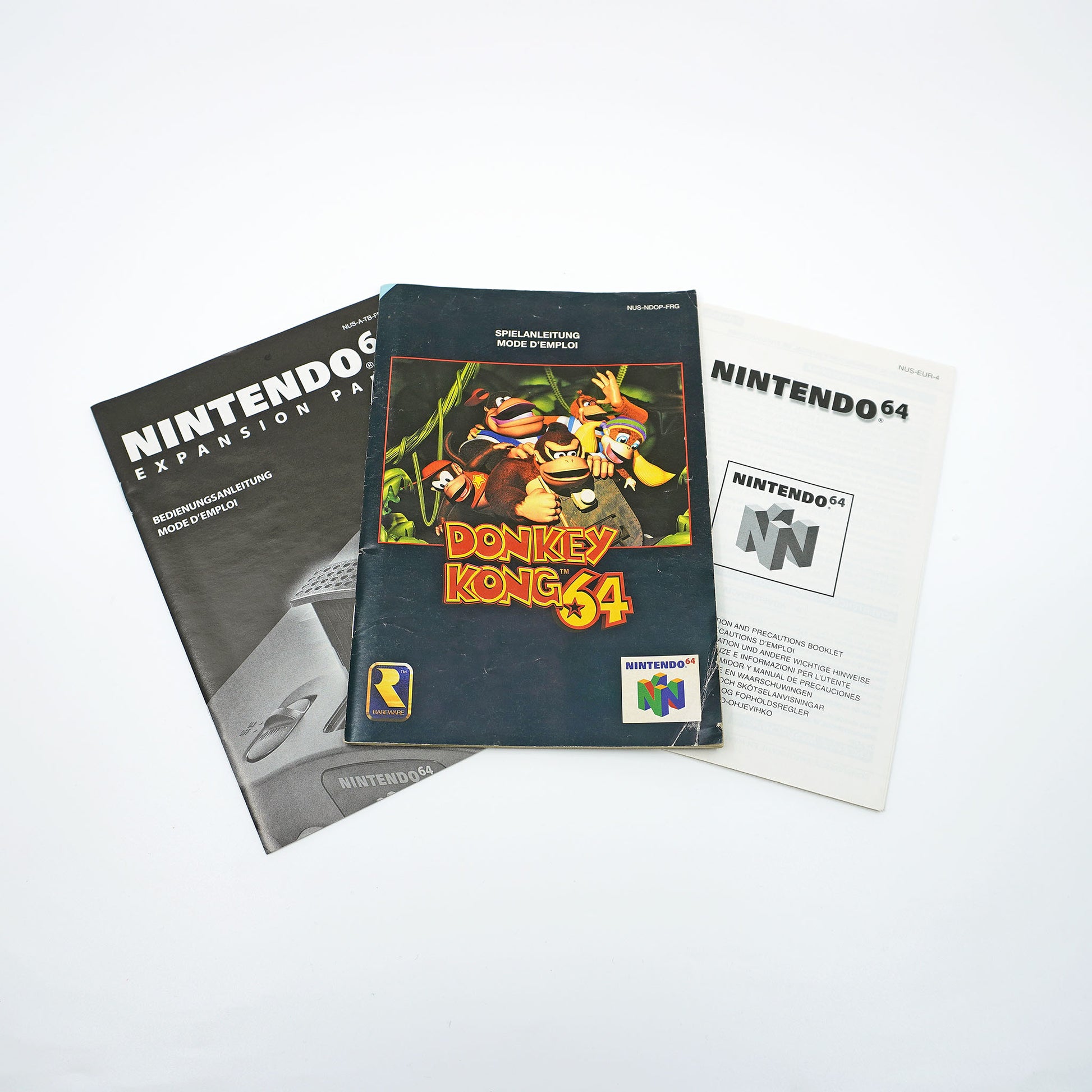 Donkey Kong 64 inkl. Expansion Pak für Nintendo 64 in Originalverpackung - Spielanleitung und Beilagen