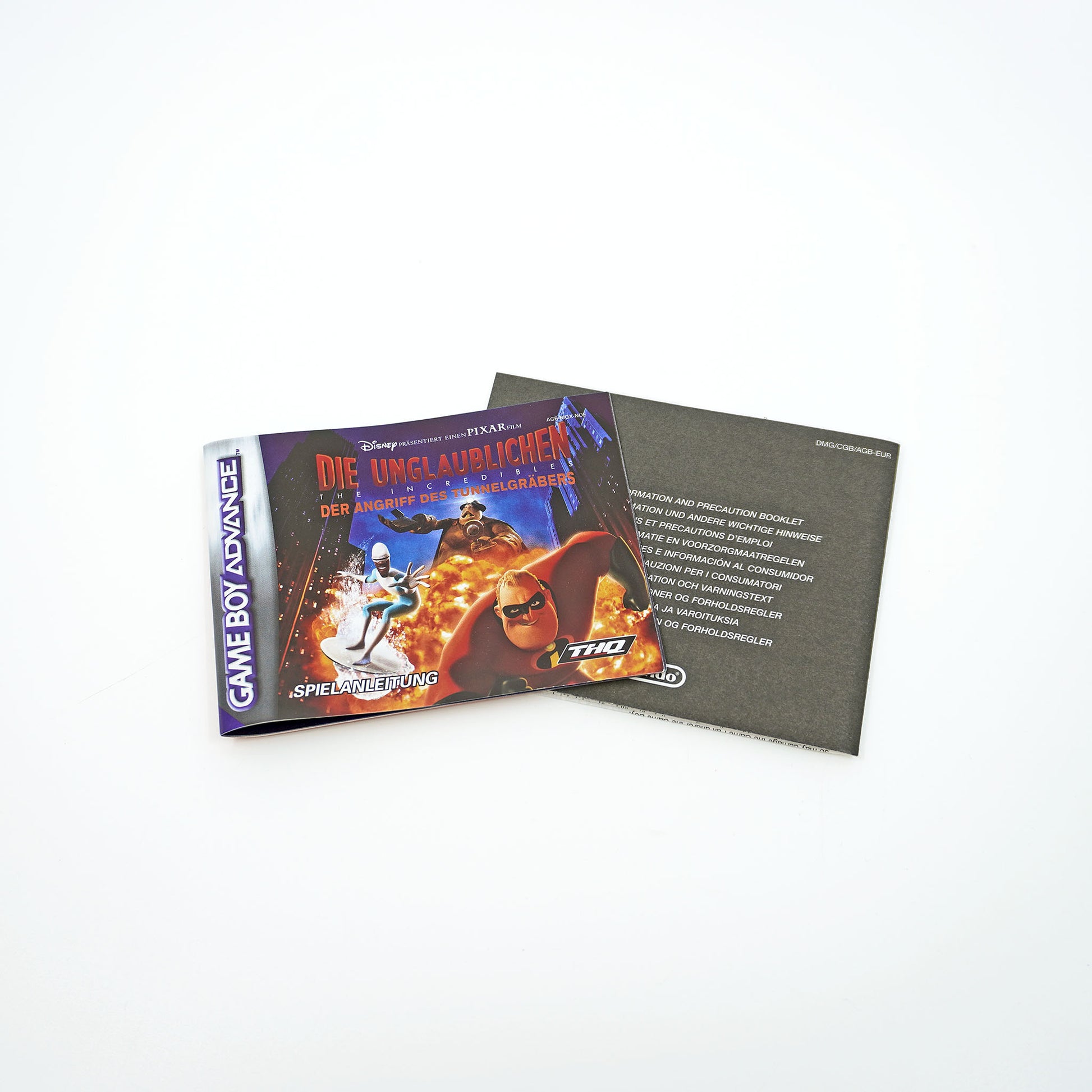 Die Unglaublichen: Der Angriff des Tunnelgräbers Game Boy Advance Anleitung - Vorderseite