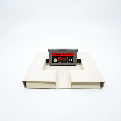 NES Classics: Dr. Mario Game Boy Advance Cartridge - Vorderseite