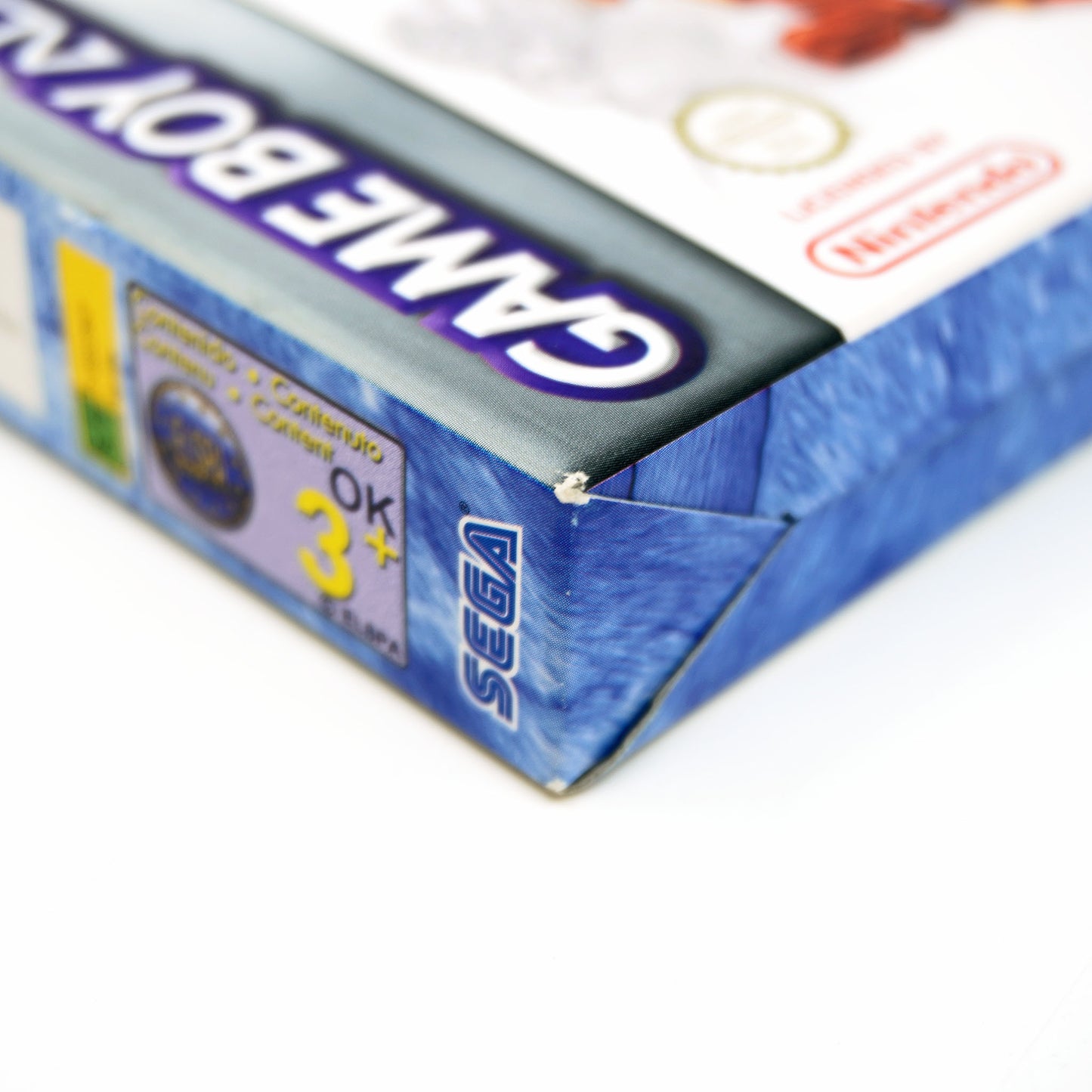 Nahaufnahme von Mängeln an den Ecken - 04